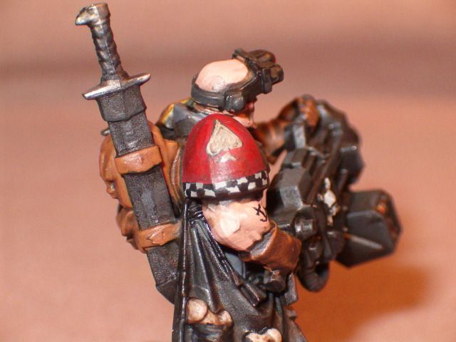 http://i654.photobucket.com/albums/uu263/WBKurgan/Necromunda/HPIM9649.jpg