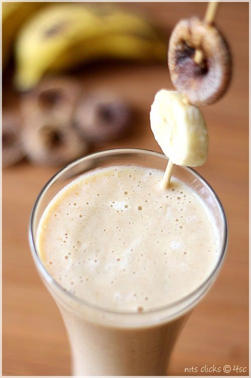 Figs and Banana Smoothie2