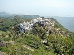 Achalgarh fort at Mount Abu achalgarh-fort-mount-abu