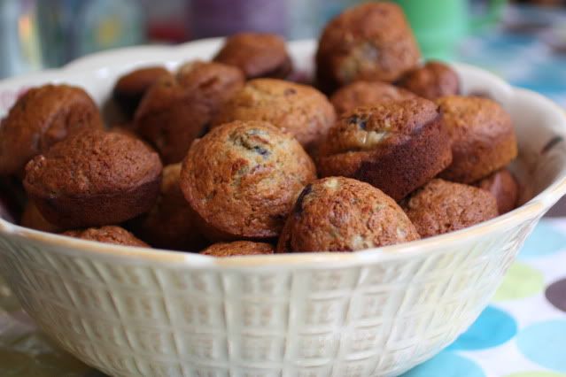 banana nut muffins