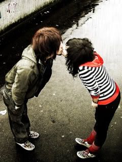 kiss Pictures, Images and Photos